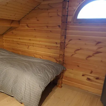 Chalet Barcelonnette, 5 Pieces, 10 Personnes - Fr-1-165a-86 Chalet *