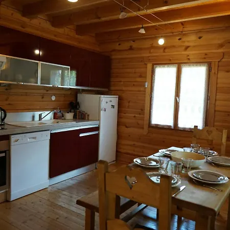 Chalet Barcelonnette, 5 Pieces, 10 Personnes - Fr-1-165a-86 Chalet Barcelonnette